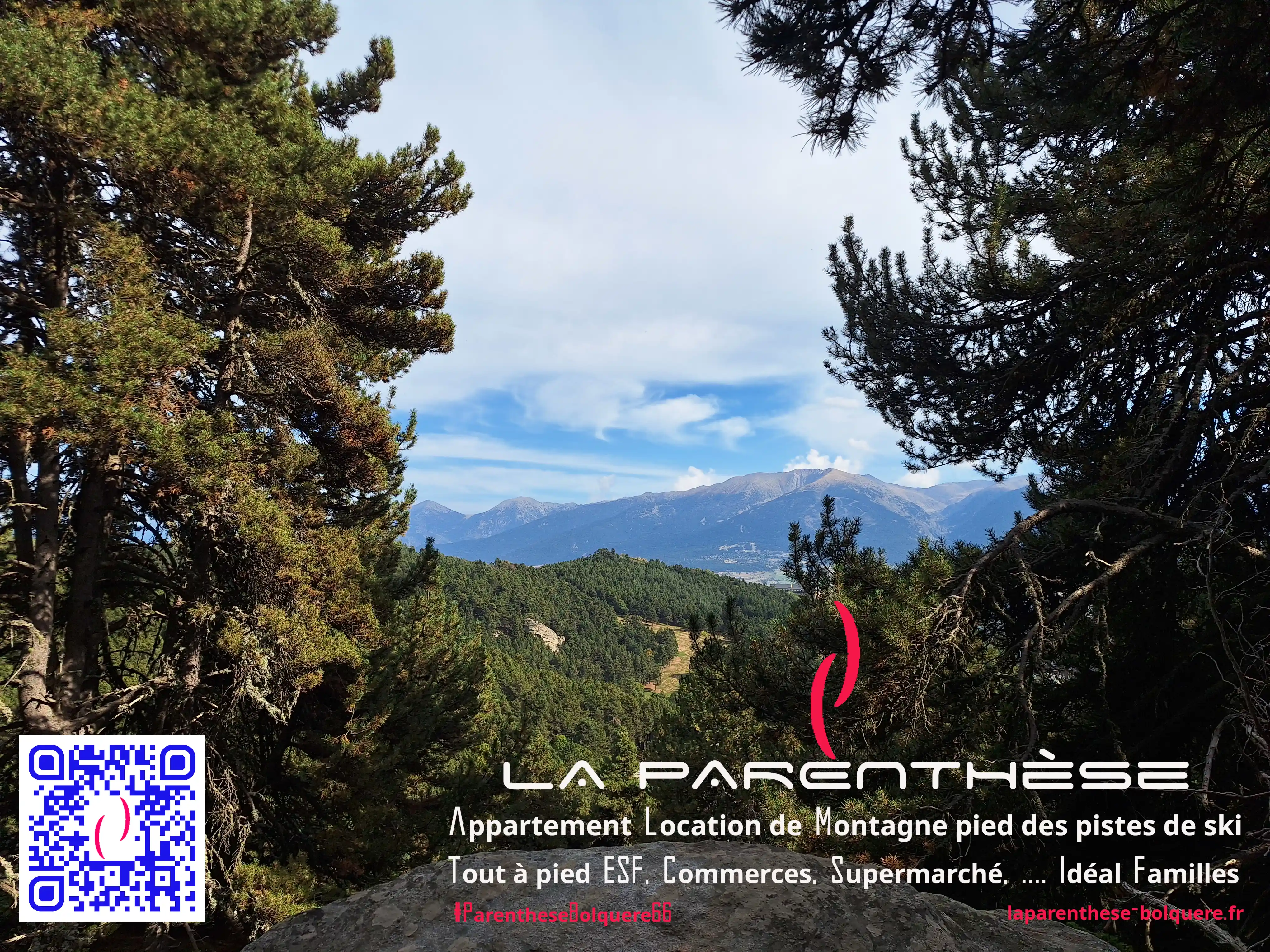 En face, vue sur le Cambre d'Aze et les pistes de ski de Saint-Pierre Del Forcat